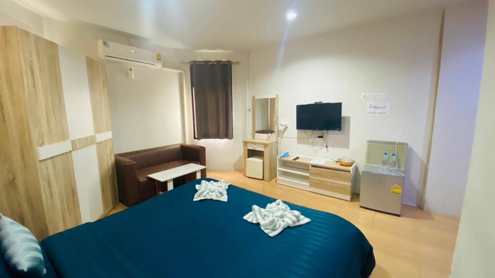 Alongkorn Hotel By Sb Samut Songkhram Екстериор снимка