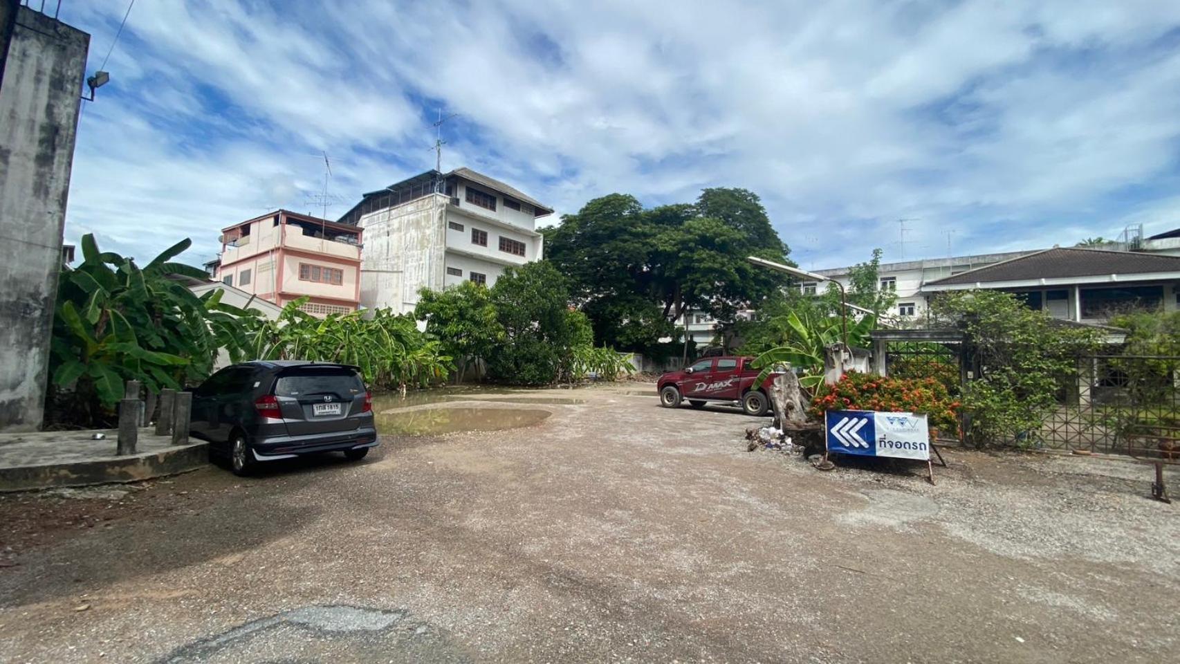 Alongkorn Hotel By Sb Samut Songkhram Екстериор снимка