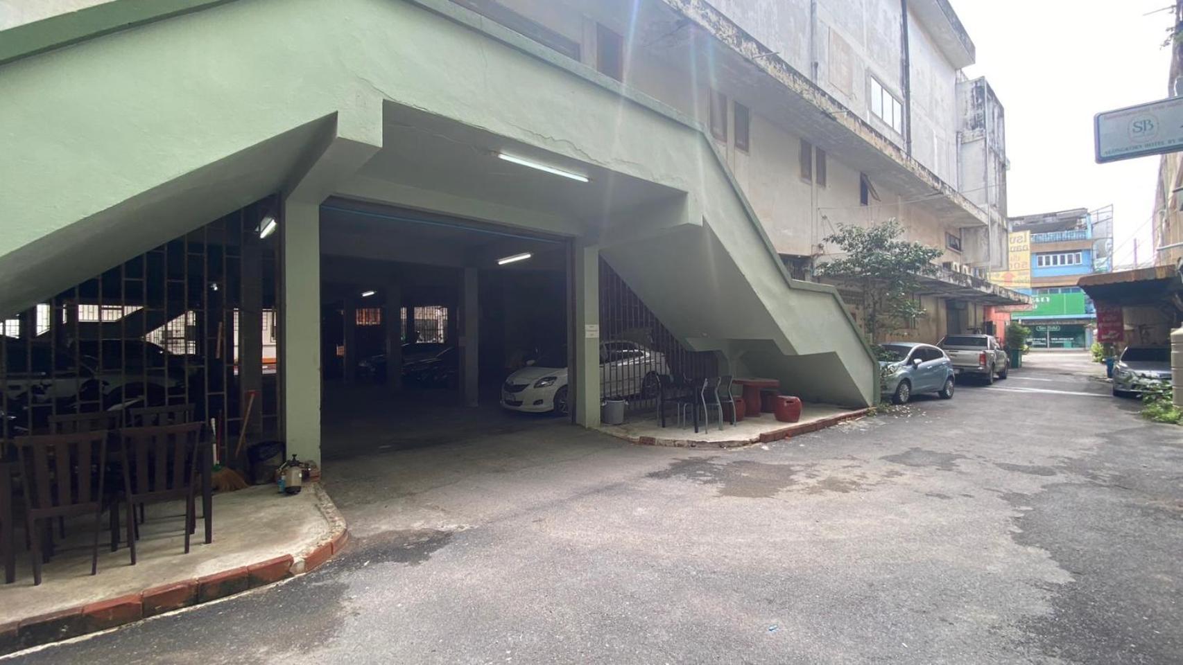 Alongkorn Hotel By Sb Samut Songkhram Екстериор снимка